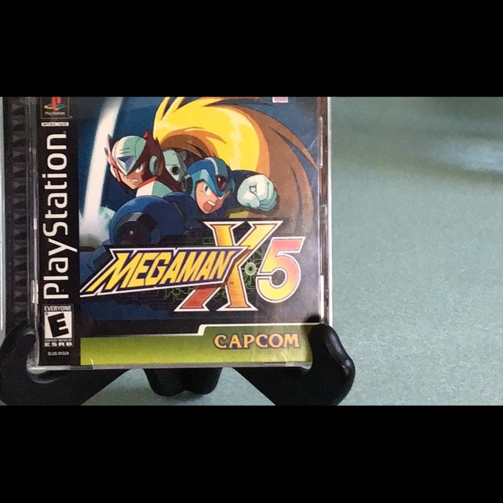 PlayStation Megaman X 5 by Capcom content rated for EVERYONE - Picture 2 of 11